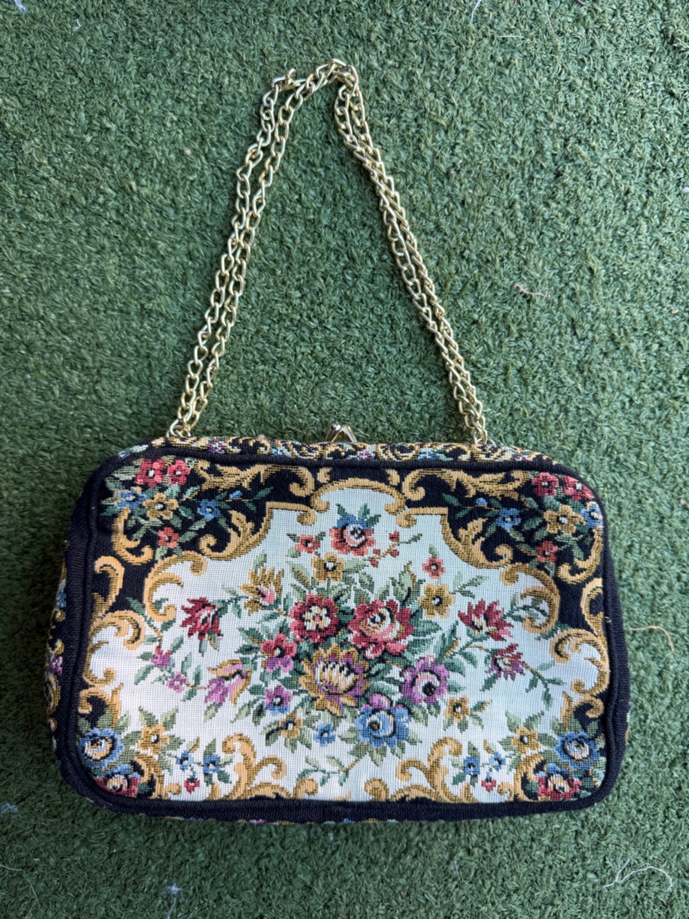 Vintage Walbarg Floral Tapestry Bag with Gold Chain Strap Made In Hong Kong